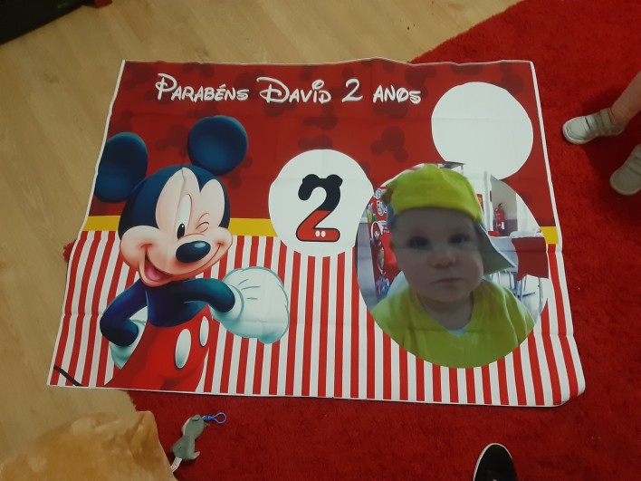 Arrière-plan de photographie d'enfant personnalisé avec nom, arrière-plan de fête d'anniversaire à rayures noires, arrière-plan rouge pour fille